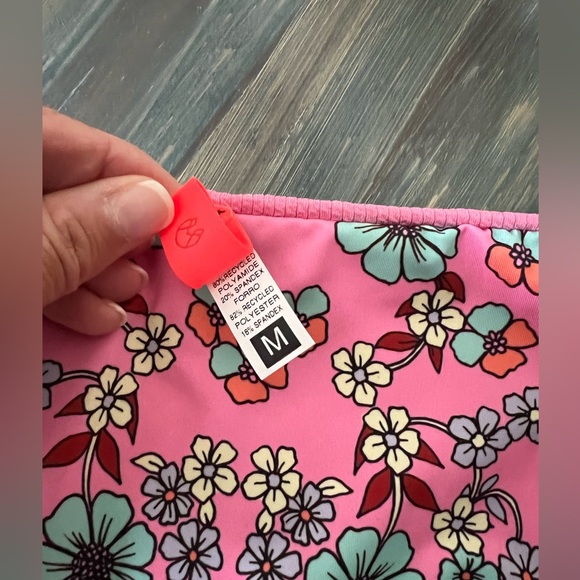 Maaji Rose Lemonade Flirt Thin Side Bikini Bottom reversible sz medium NWOT pink - Picture 7 of 11